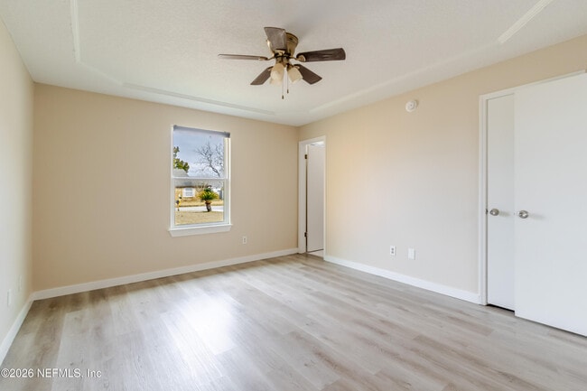 Building Photo - 10036 Delano Dr N