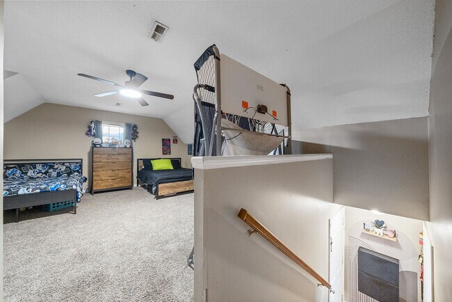 Building Photo - 1700 Cedar Springs Cir