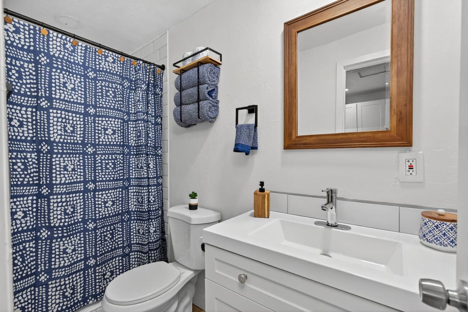 Building Photo - 1311 N 14th St