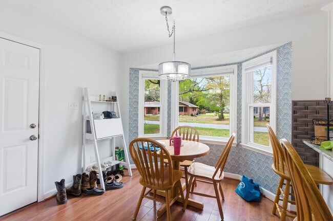 Building Photo - 601 Winged Foot Ct