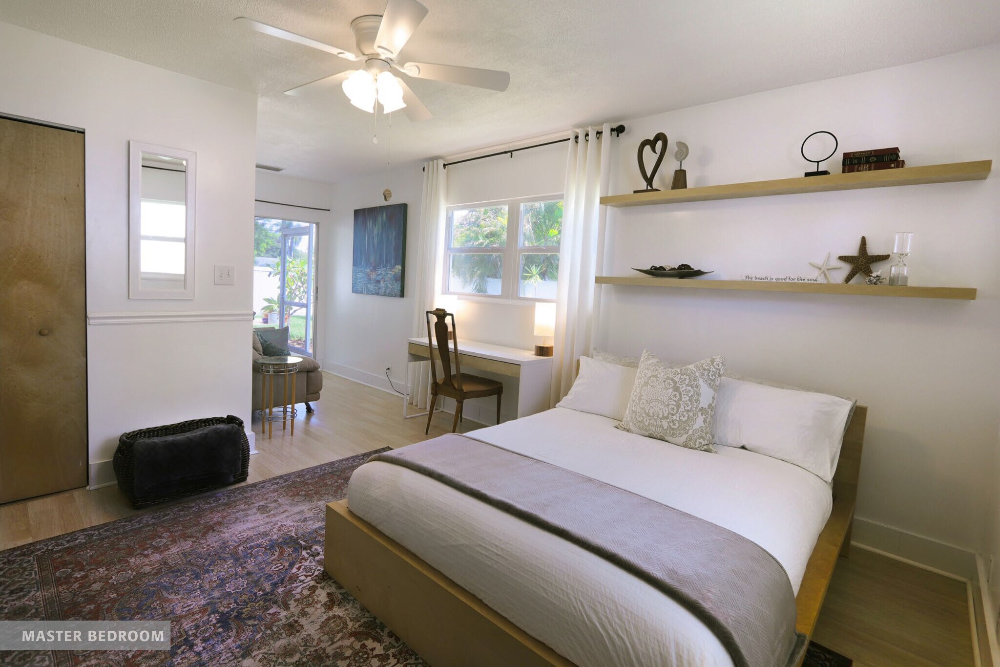 Master Bedroom - 1730 Livingstone St