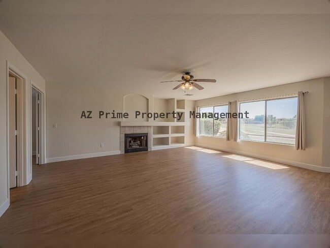 Building Photo - 1255 S Western Skies Dr