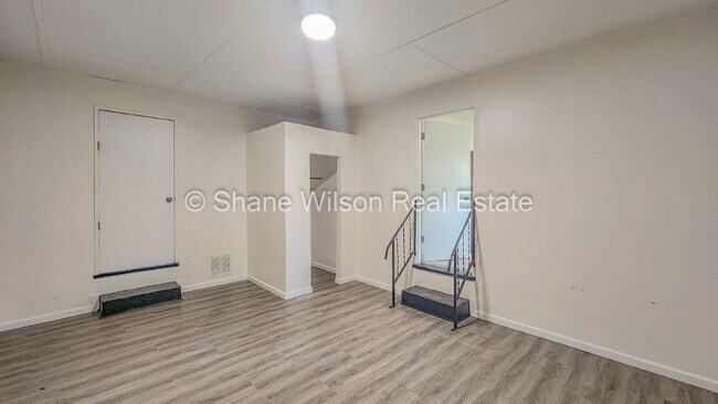 Building Photo - "Charming 3-Bedroom Home in Chattanooga's ...