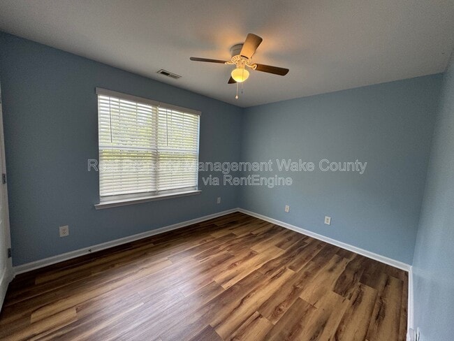 Building Photo - 416 Colwick Ln