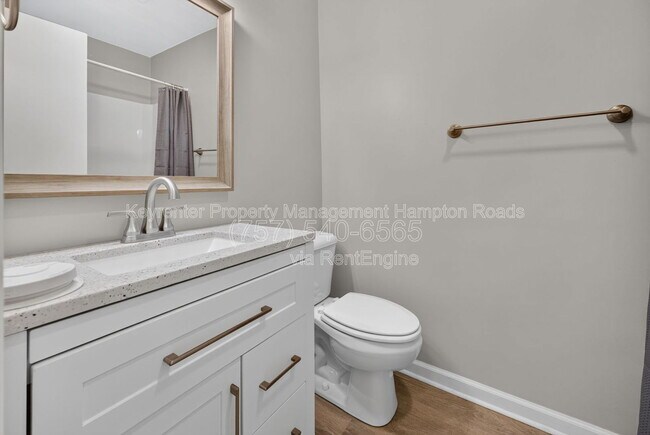 Building Photo - 4503 Leeward Dr