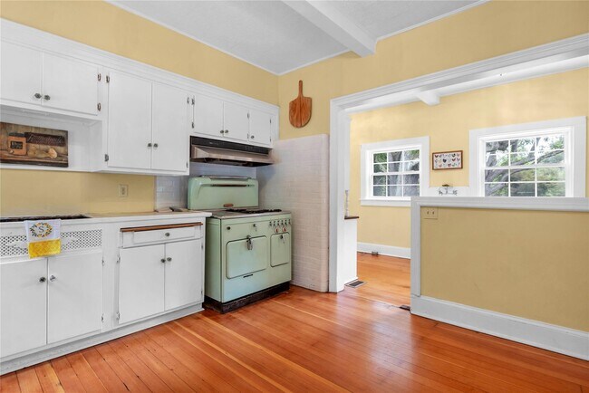 Building Photo - 115 Turk Hill Rd