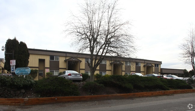 Building Photo - Castellan West Apartments