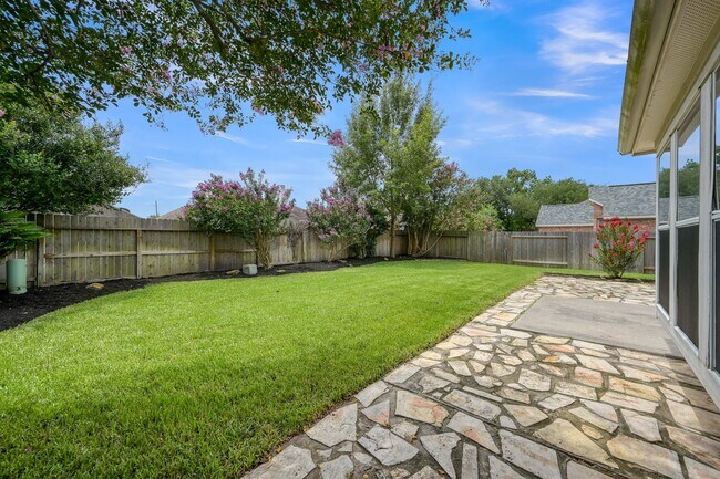Building Photo - 21331 Timber Pines Dr