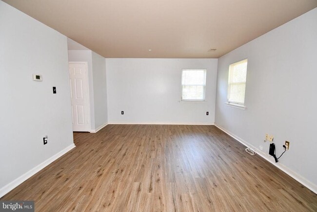 Building Photo - 11234 Hannah Way