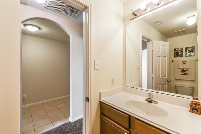 Building Photo - 9423 Ivory Trail Ln