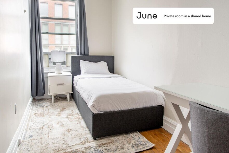 Primary Photo - Room in Shared 4 bed/1 bath home