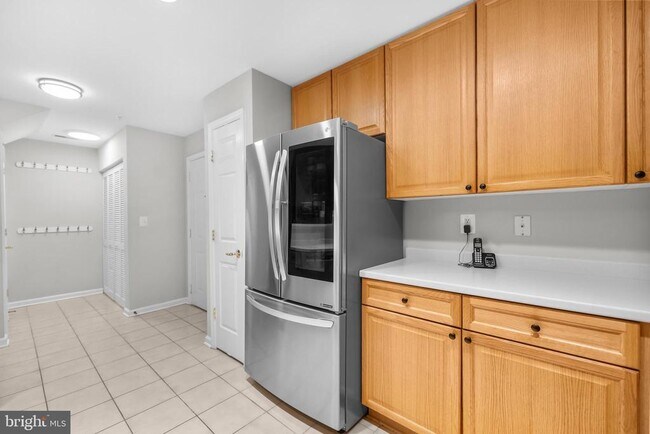 Building Photo - 5108 Donovan Dr