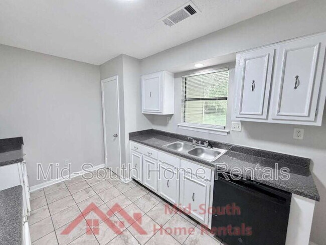 Building Photo - 3754 Rainford Dr