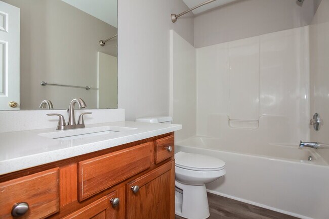 Building Photo - 8126 Rosberg Ln