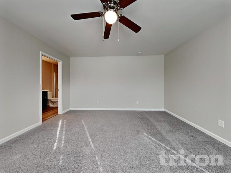 Building Photo - 757 Sequoia Dr