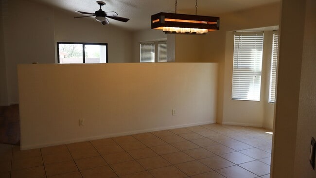 Building Photo - 2389 Ironmaster St
