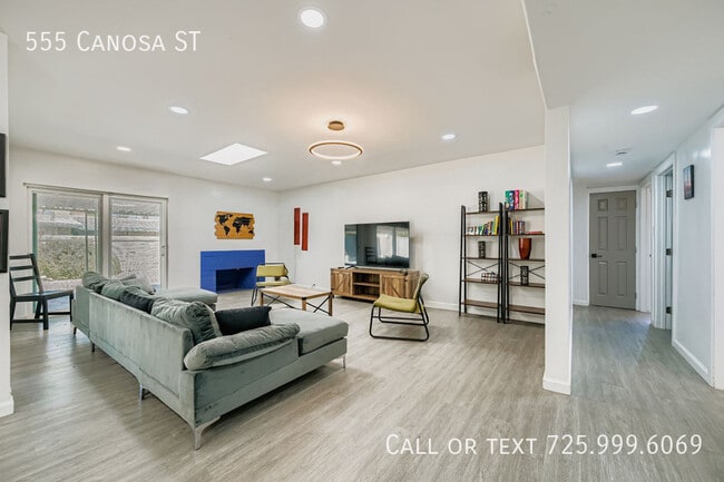 Building Photo - 555 Canosa Ave