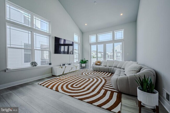 Building Photo - 34238 Graham Cir