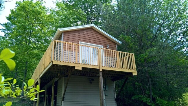 Primary Photo - 2719 Old Harriman Hwy