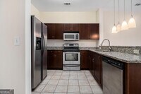 Building Photo - 870 Mayson Turner Rd NW