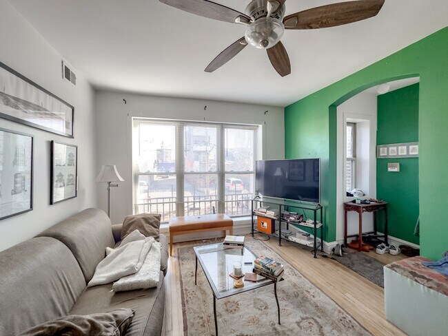 Building Photo - 2019 N Humboldt Blvd