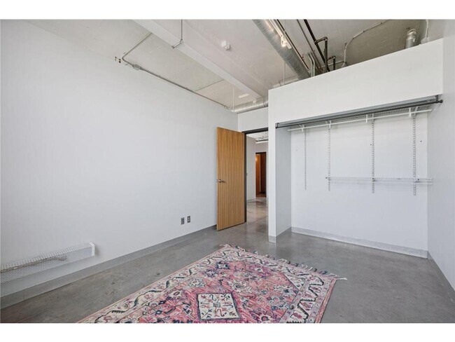 Building Photo - 730 Stinson Blvd NE