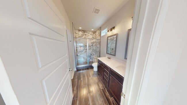 Building Photo - Modern Comfort, Great Location, and Pet-Friendly Living