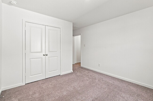 Building Photo - 22126 Rangemore Dr
