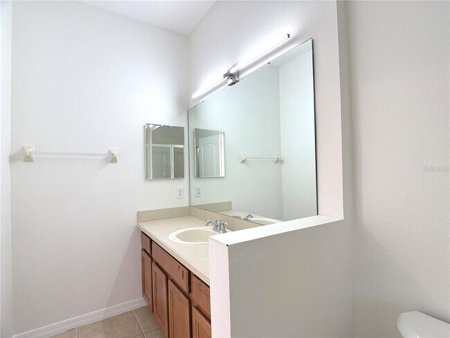 Building Photo - 538 Bexley Dr