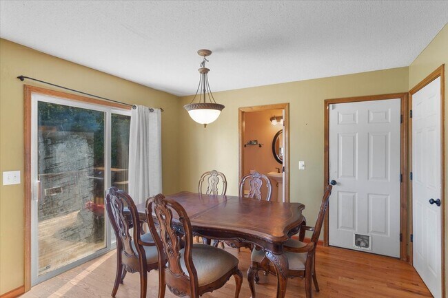 Building Photo - 6319 N Colorado Ave