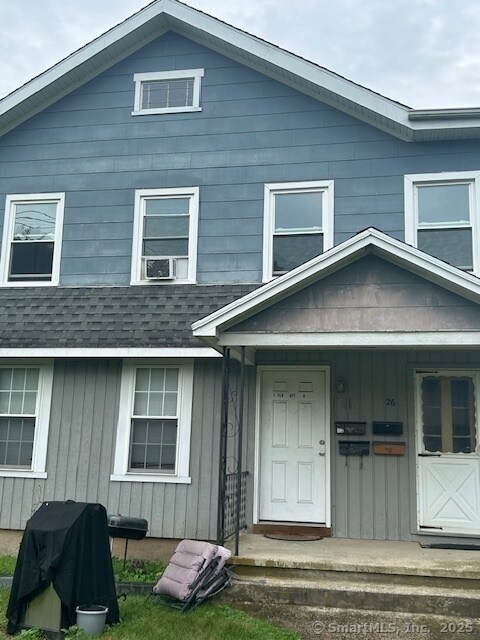 Building Photo - 26 Falls Ave