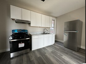 Building Photo - 238 Fowler Ave