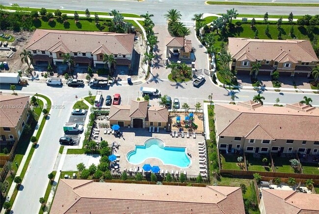 Building Photo - 8449 Blue Cove Way