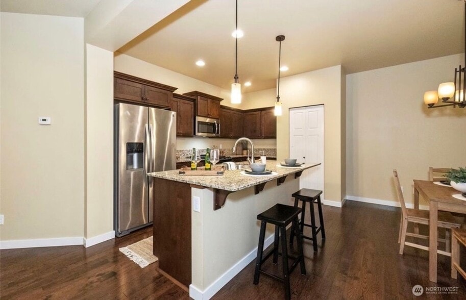 Building Photo - 8473 Willowberry Ave NW