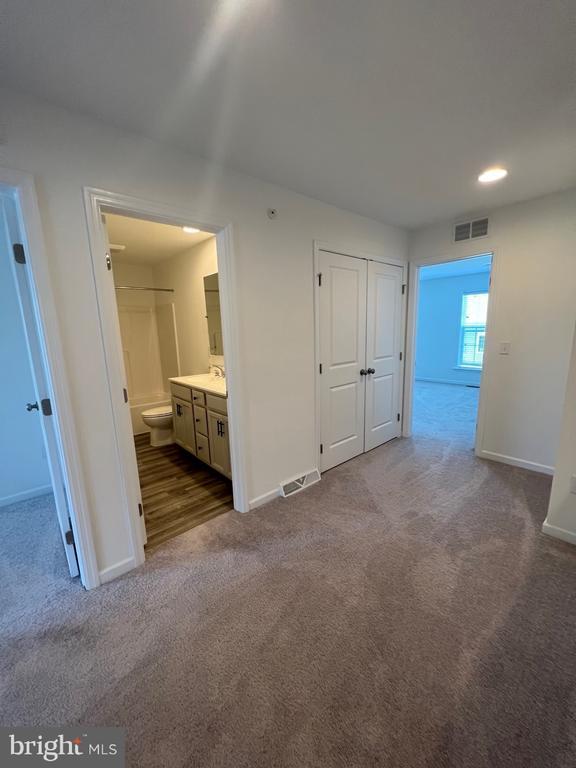 Building Photo - 1410 Market House Ln