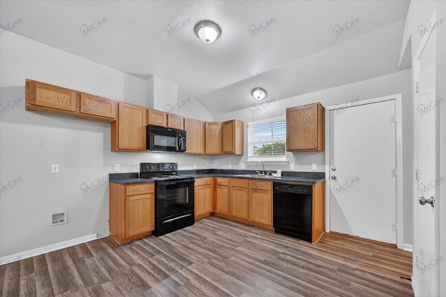 Building Photo - 2312 Gilmer St
