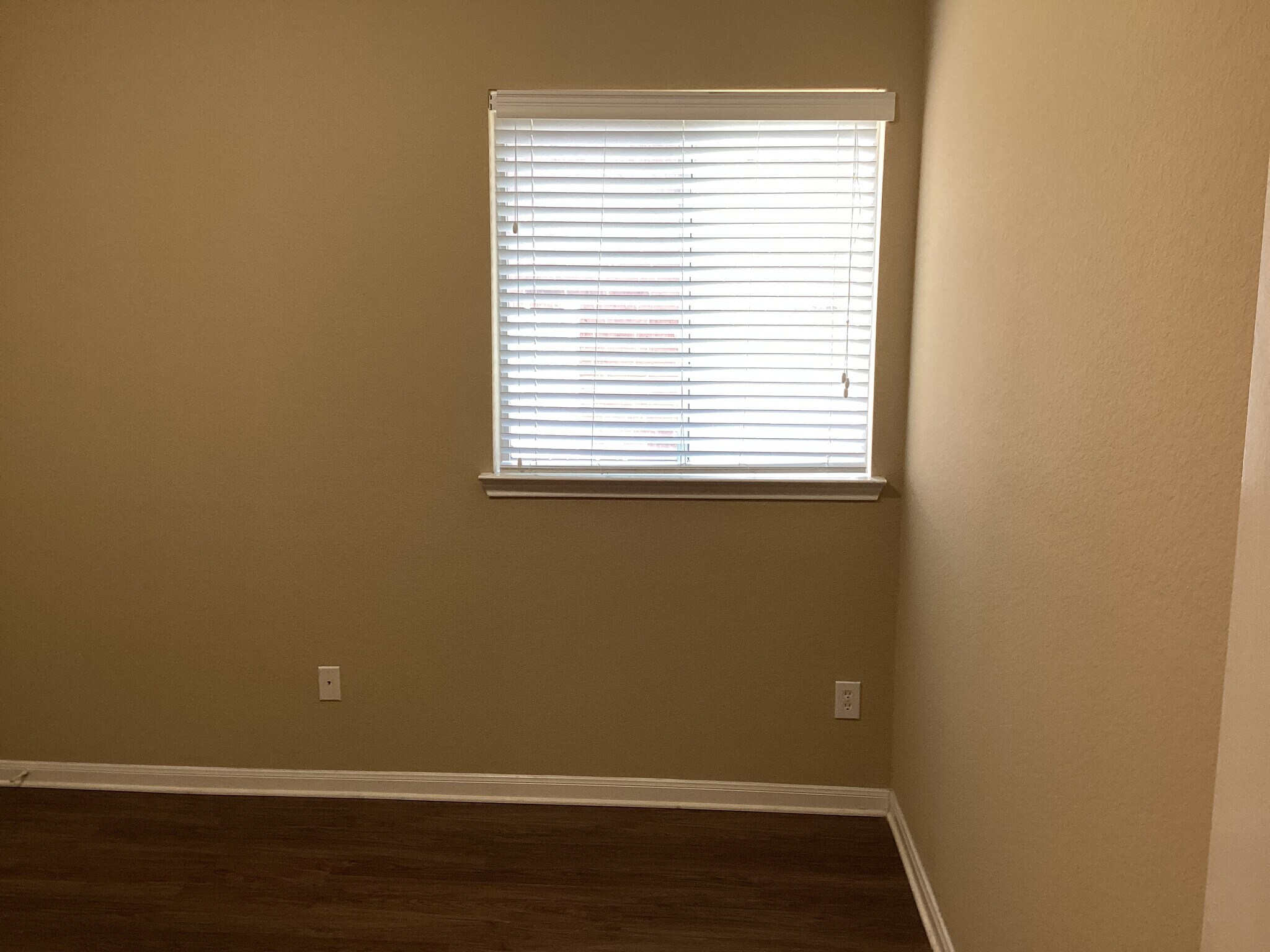 Building Photo - 26314 Longview Creek Dr