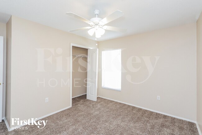 Building Photo - 8211 Westmont Terrace Dr