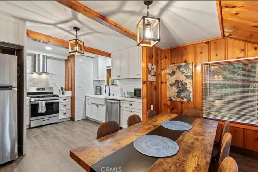 Building Photo - 26776 CA-189