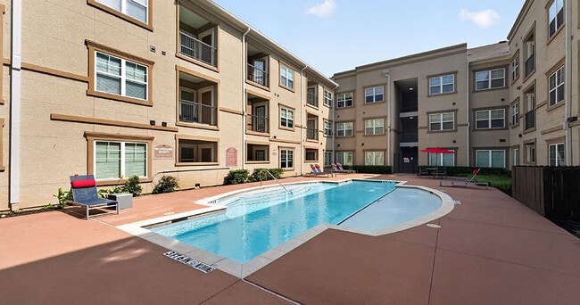 Building Photo - Gardens of Denton Apartments