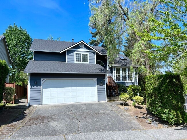 Building Photo - Spacious Upgraded Bothell/North Kirkland Home!