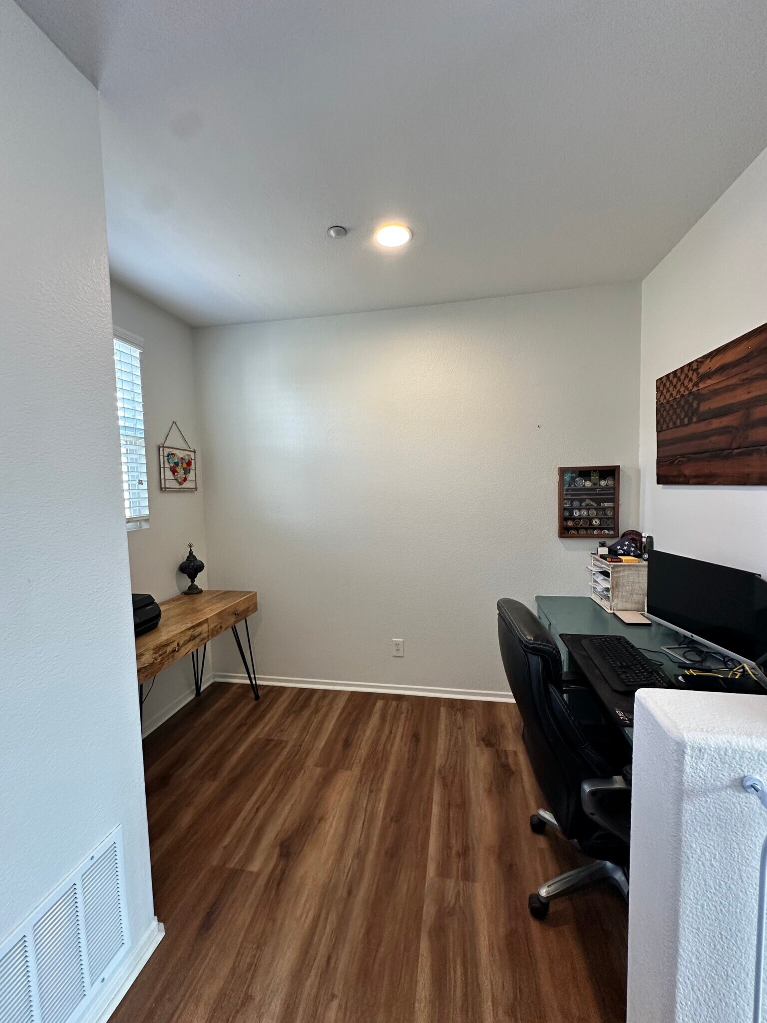 Building Photo - 732 Portside Pl