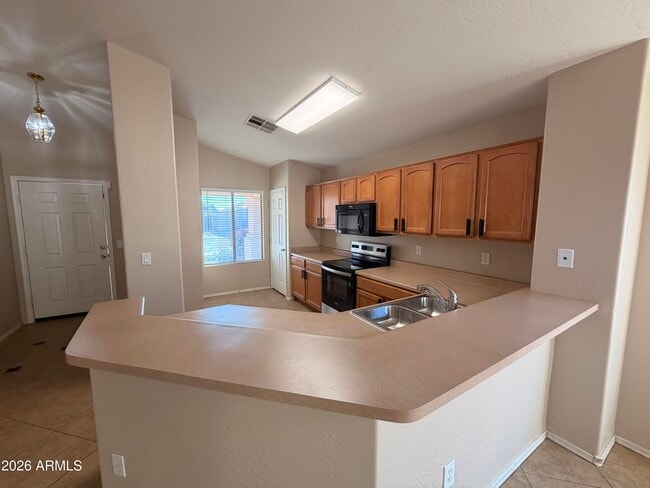 Building Photo - 15752 W Yavapai St