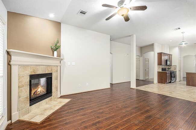 Building Photo - 25227 Ginger Ranch Dr