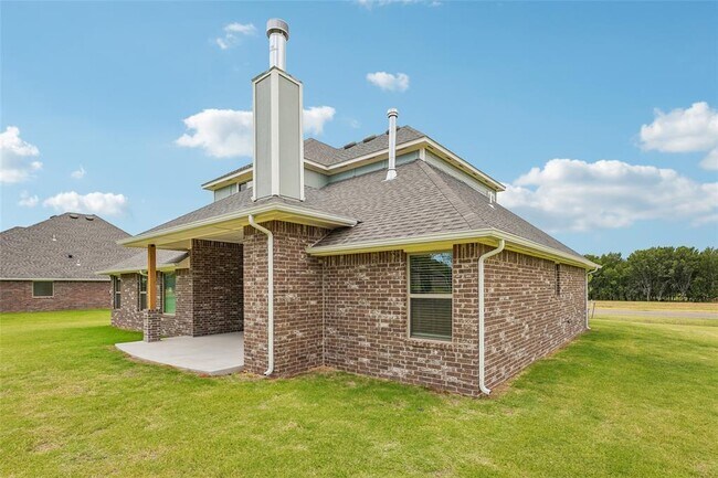 Building Photo - 12401 Samara Dr