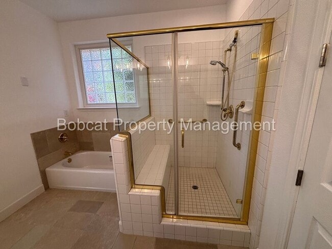 Building Photo - 2437 Genoa Meadows Cir
