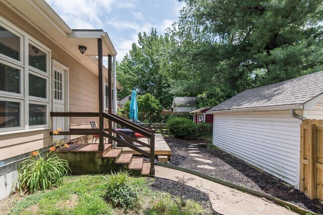 Building Photo - 224 Lackawanna Rd