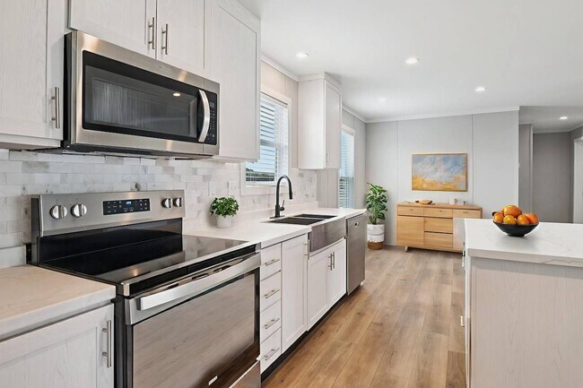 Building Photo - 1031 Spring Azure Dr