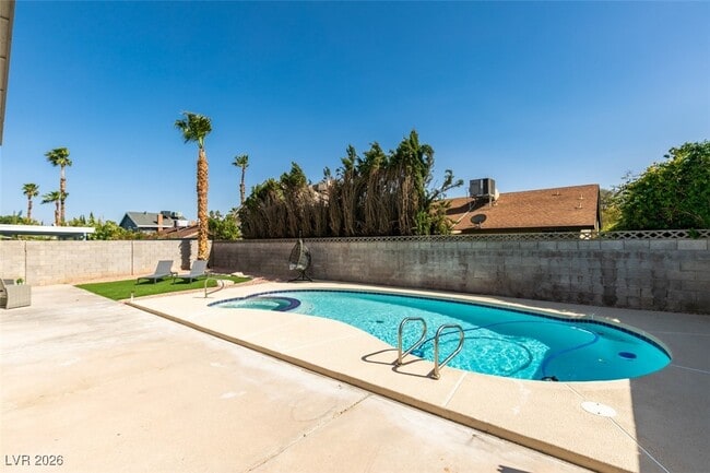 Building Photo - 6585 Minton Ct