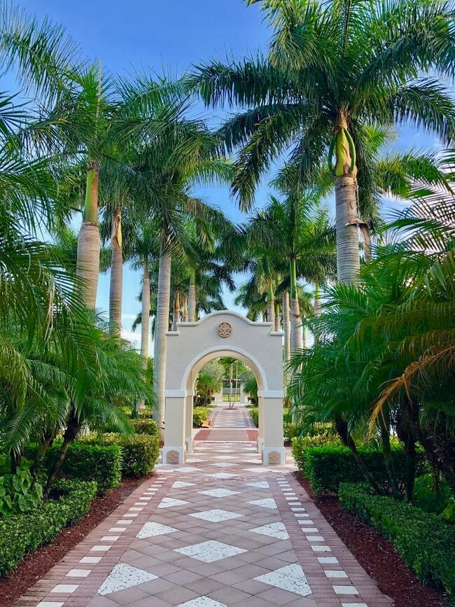 Building Photo - 4814 Sawgrass Breeze Dr